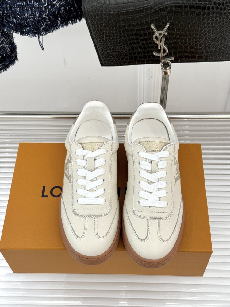 Кроссовки фото 4