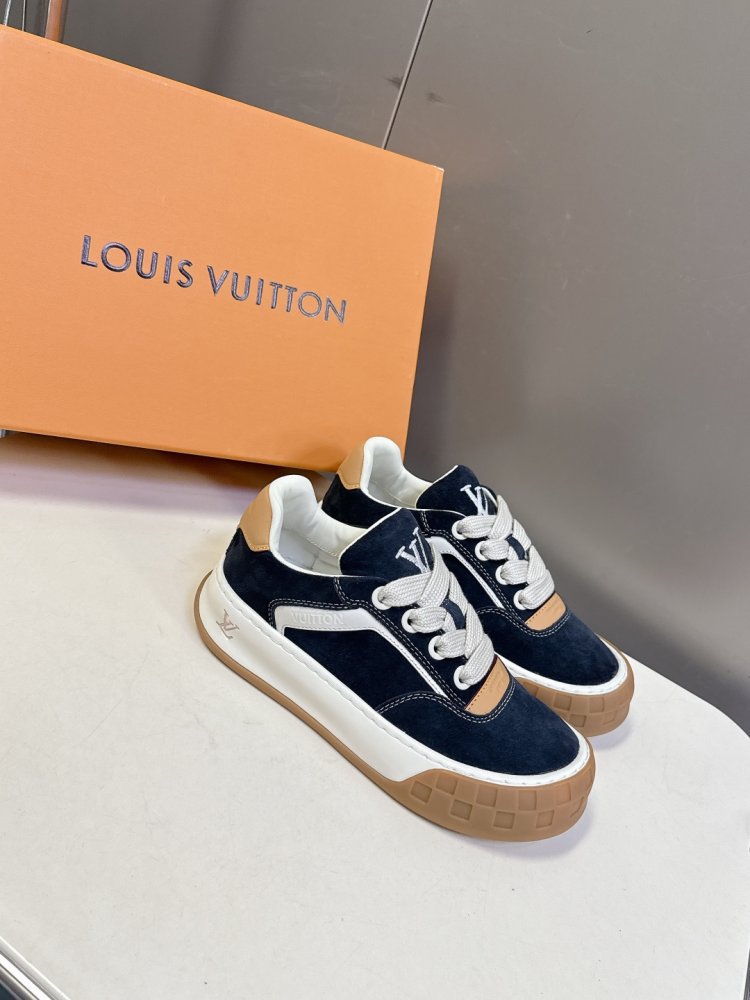 Кроссовки фото 4