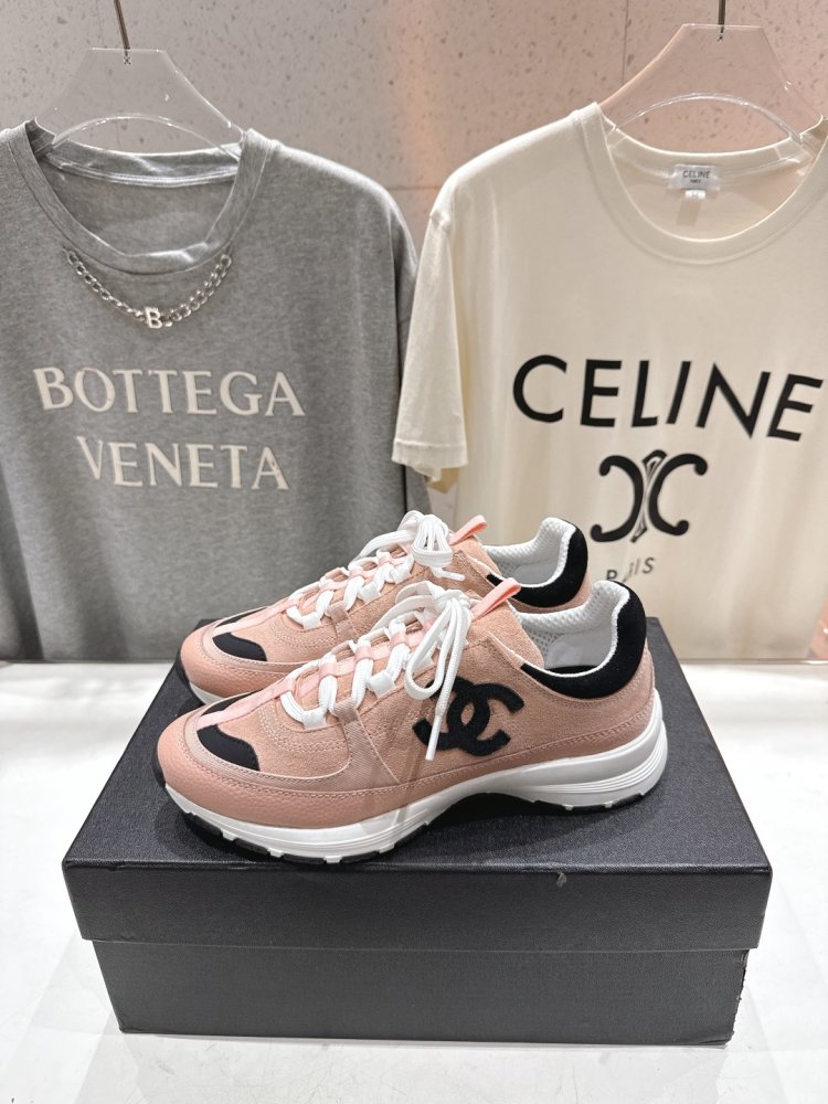 Кроссовки фото 4