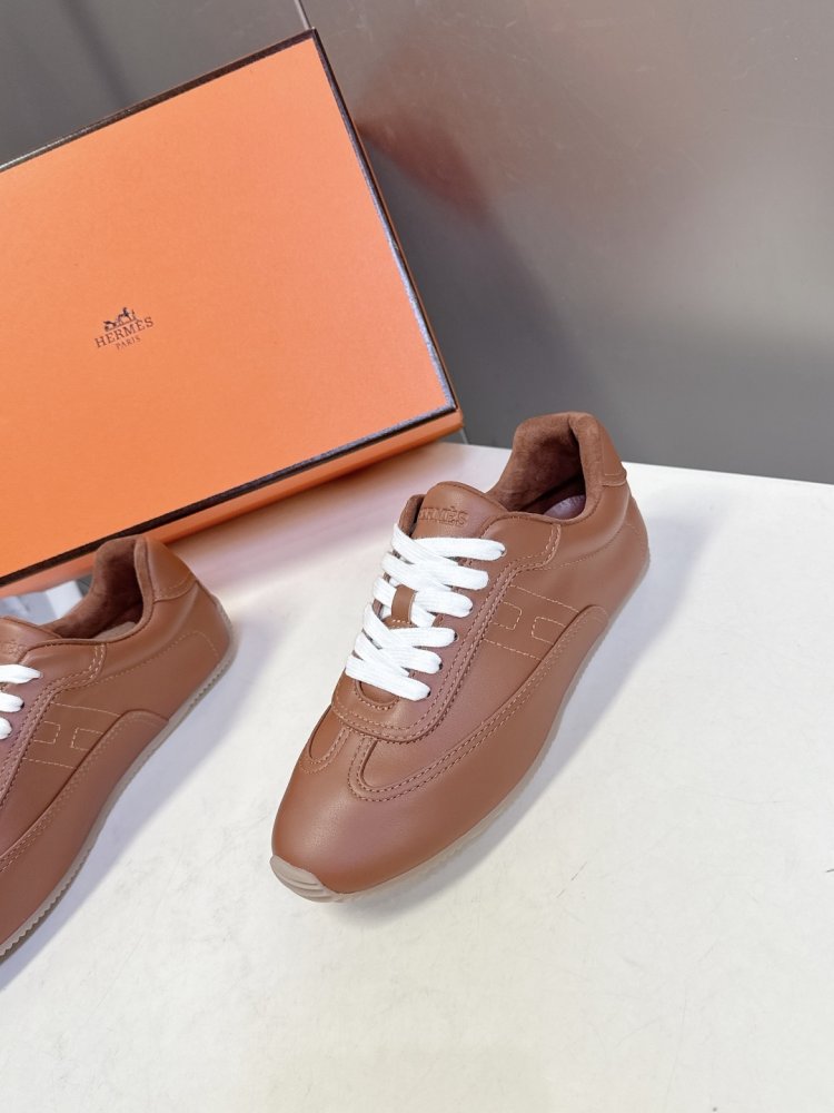 Кроссовки фото 4