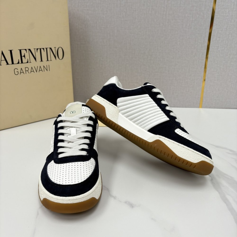 Кроссовки фото 4