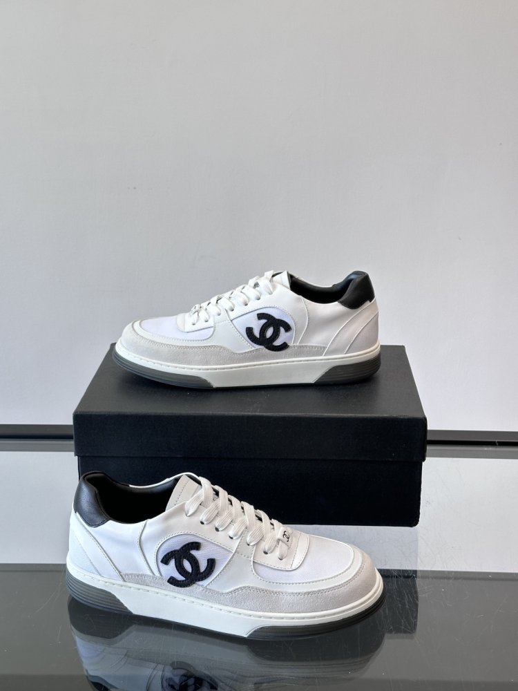 Кросівки фото 4