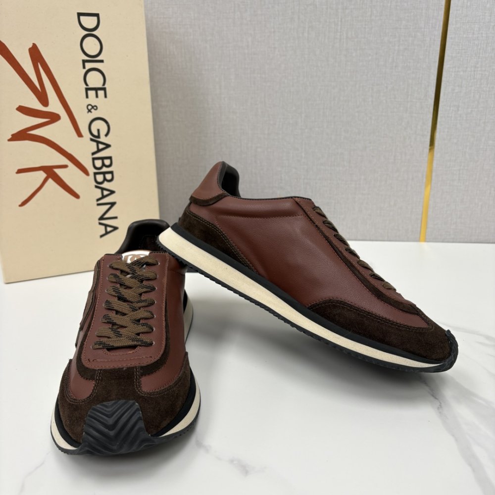 Кросівки фото 4