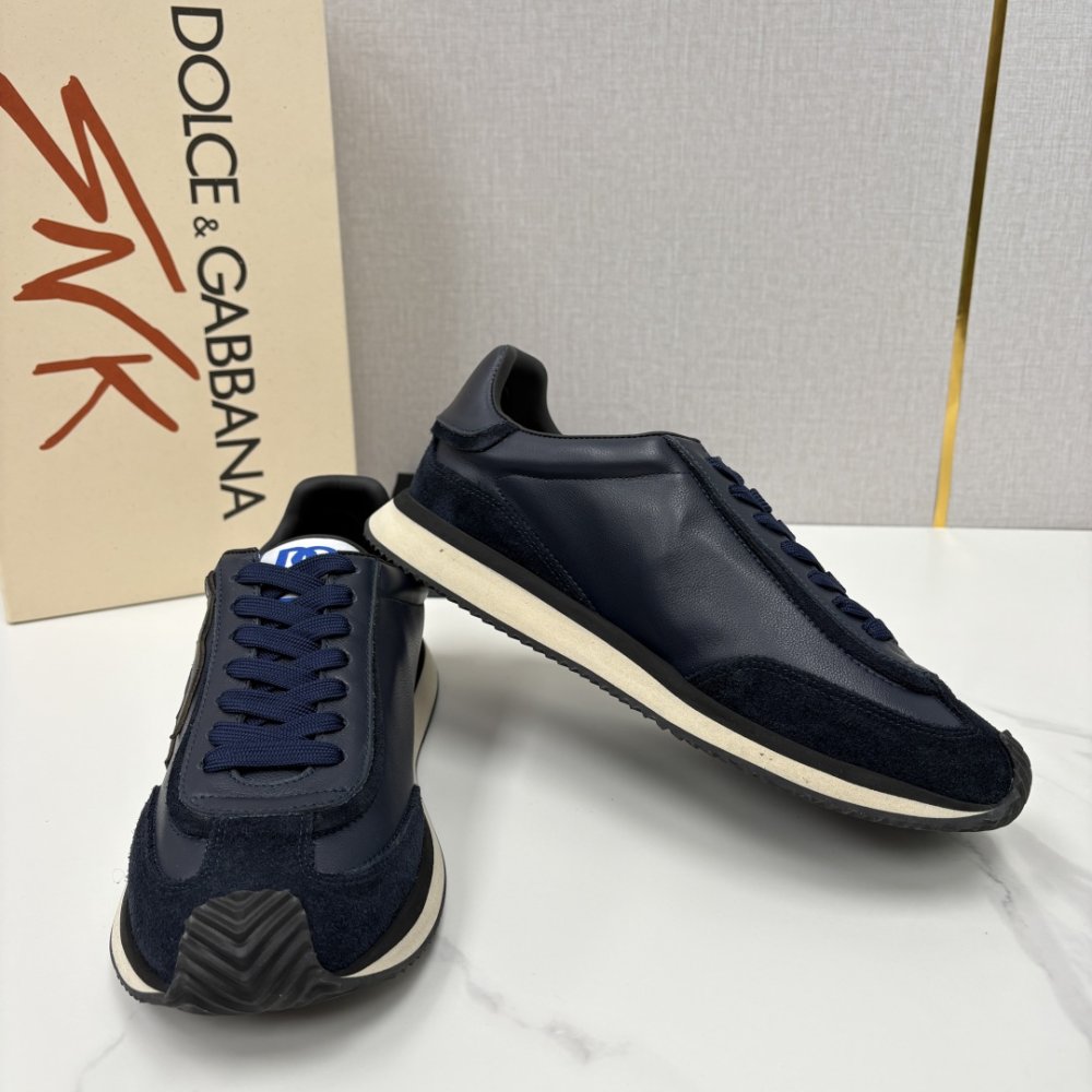 Кросівки фото 4