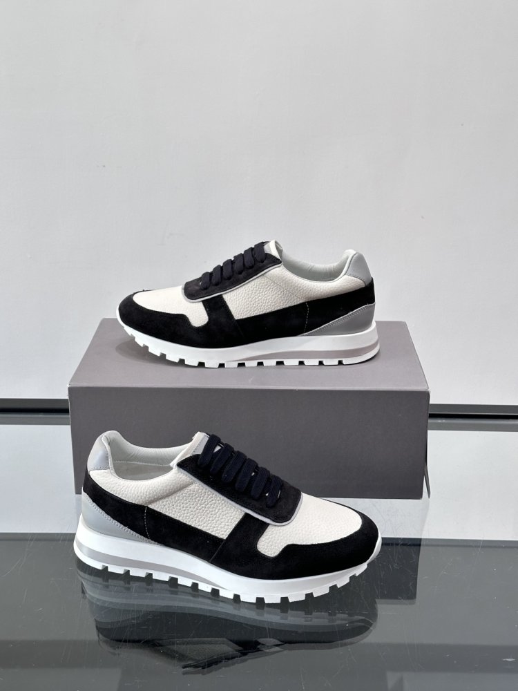 Кросівки фото 4