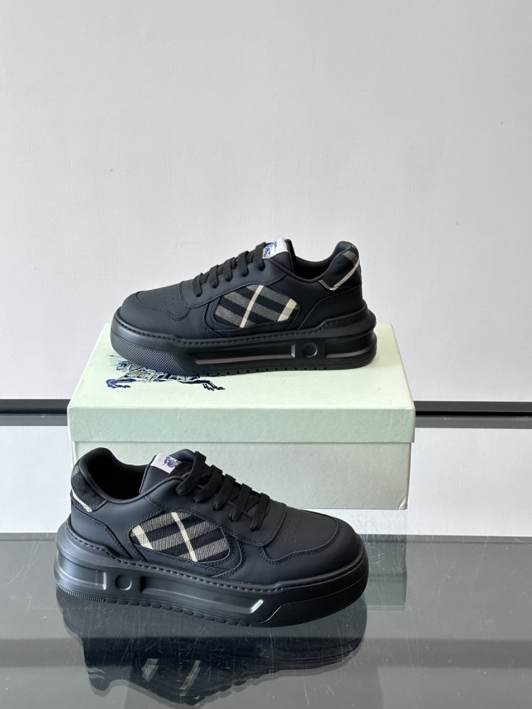 Кросівки фото 4