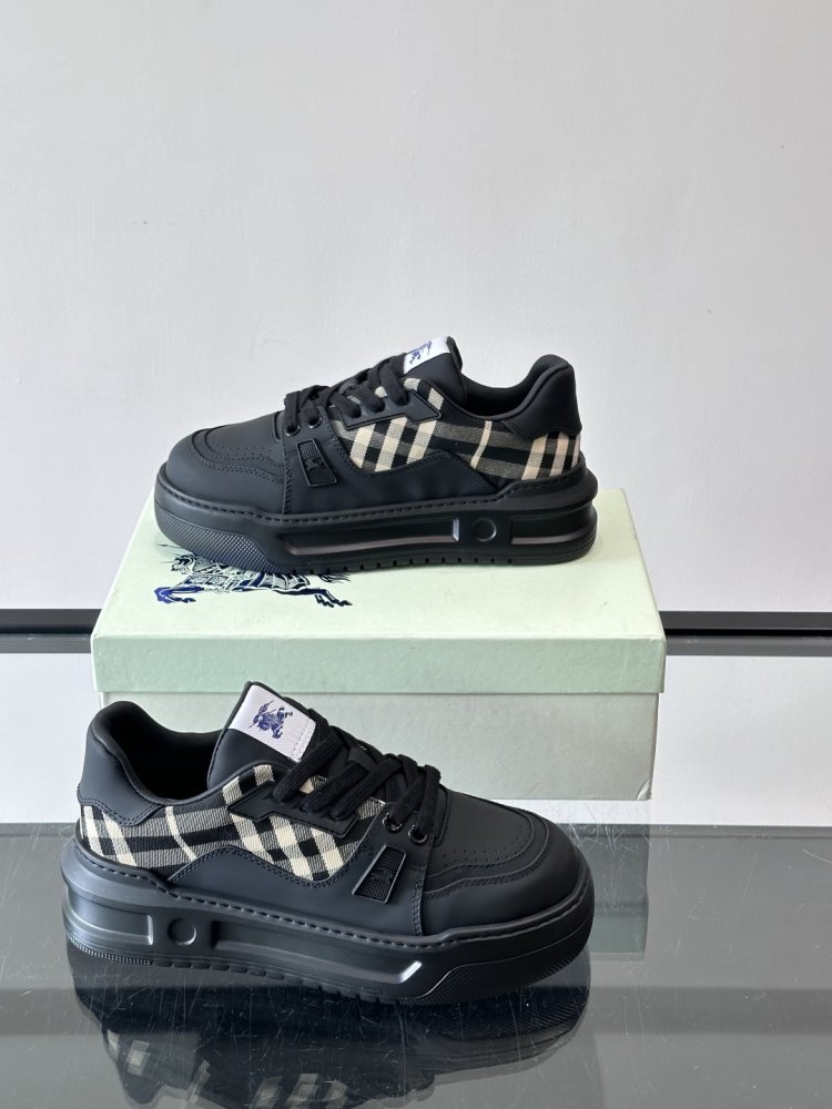 Кросівки фото 4