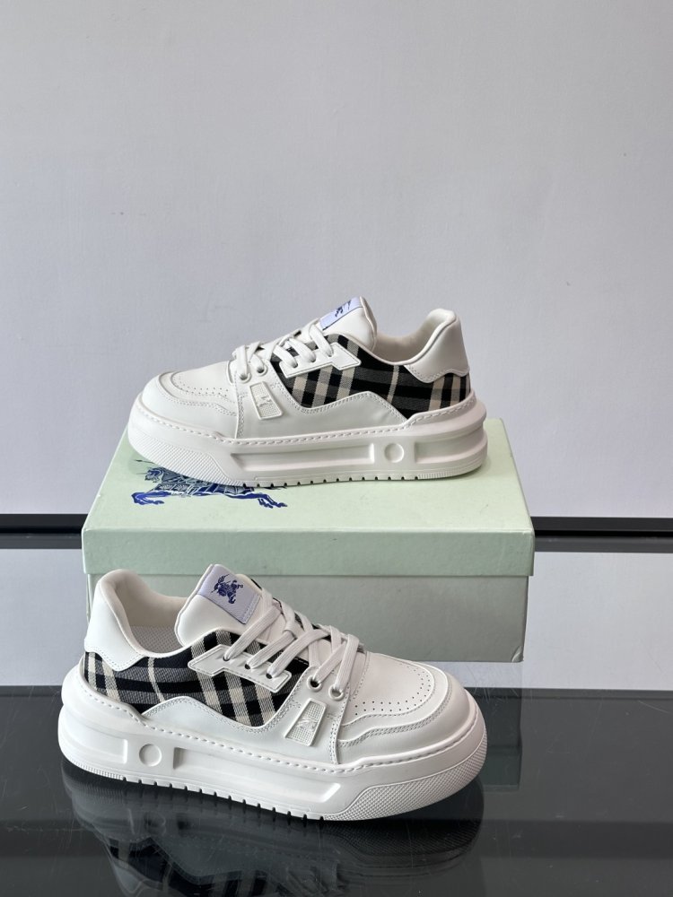 Кросівки фото 4