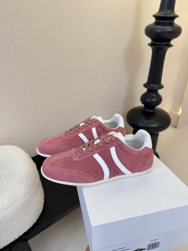 Кроссовки фото 5