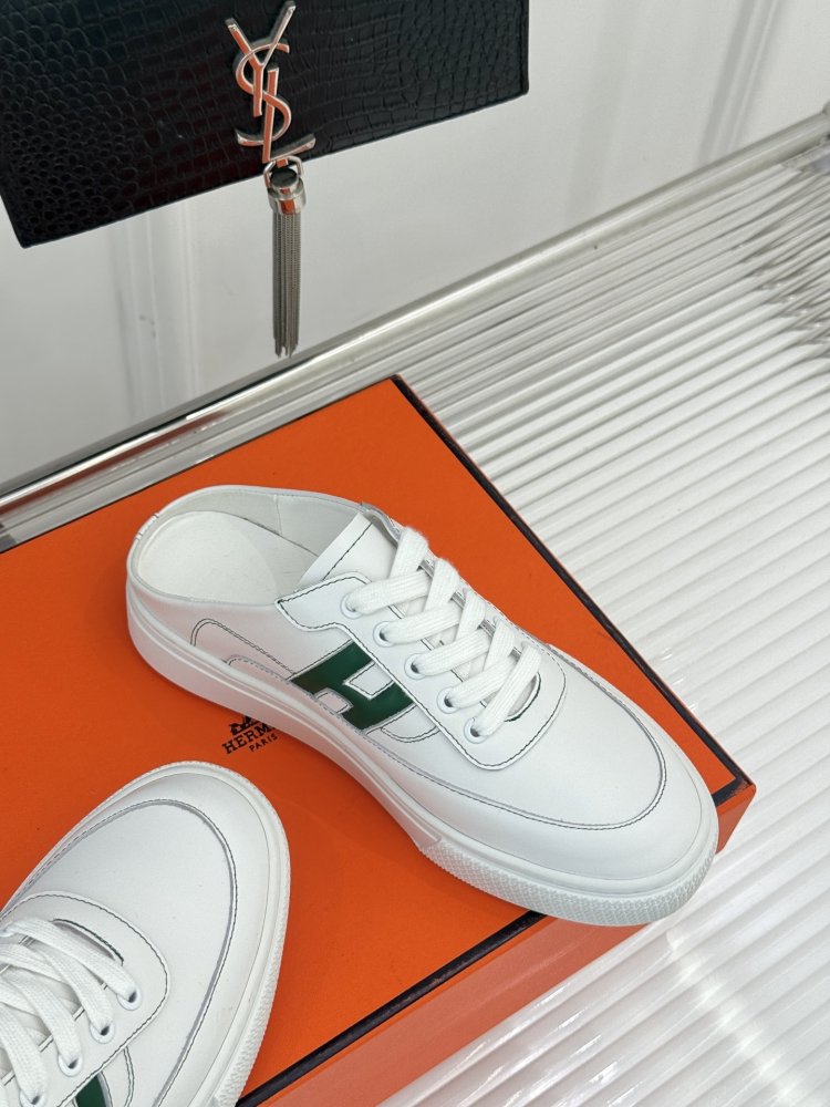 Кросівки фото 5