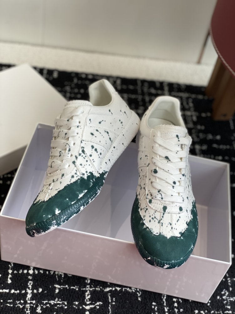 Кроссовки фото 5