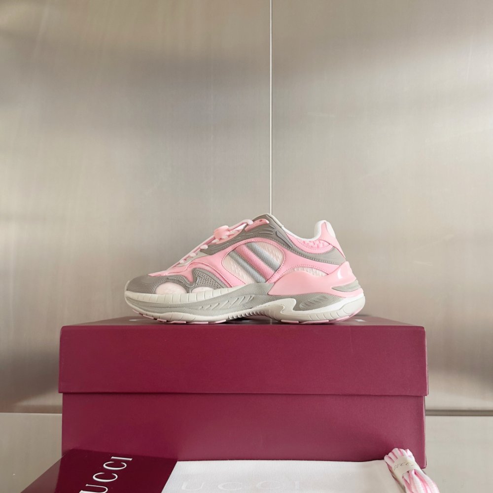 Кроссовки фото 5