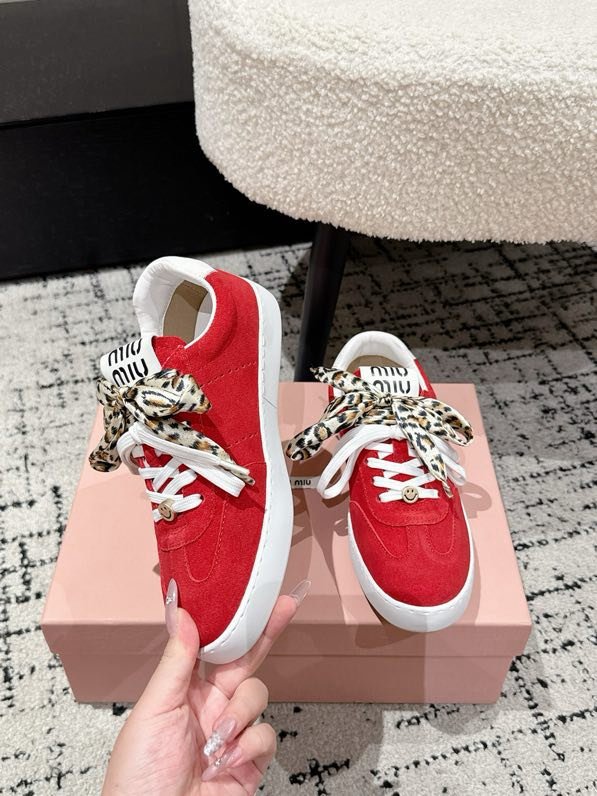 Кроссовки фото 5