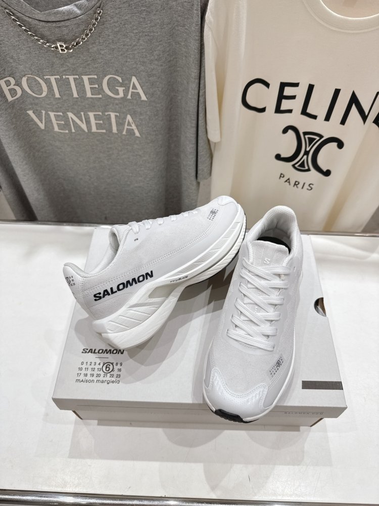 Кросівки фото 5