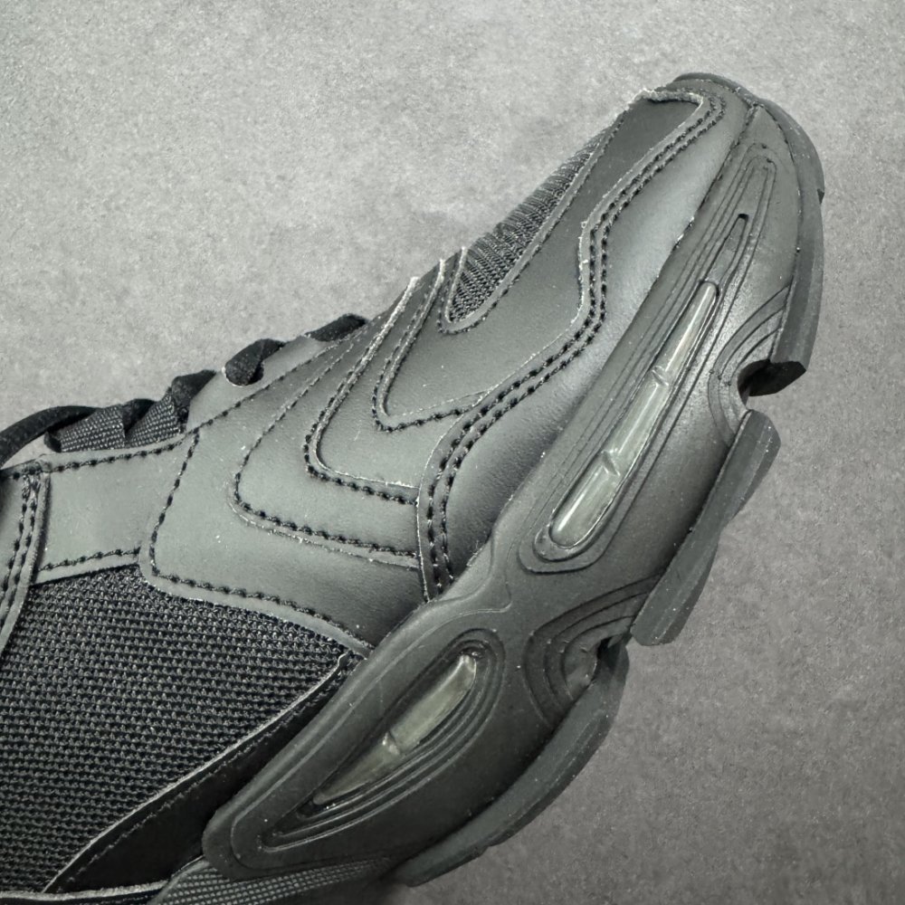 Кроссовки фото 5