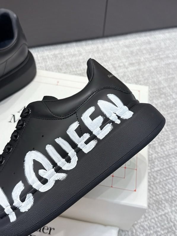 Кроссовки фото 5