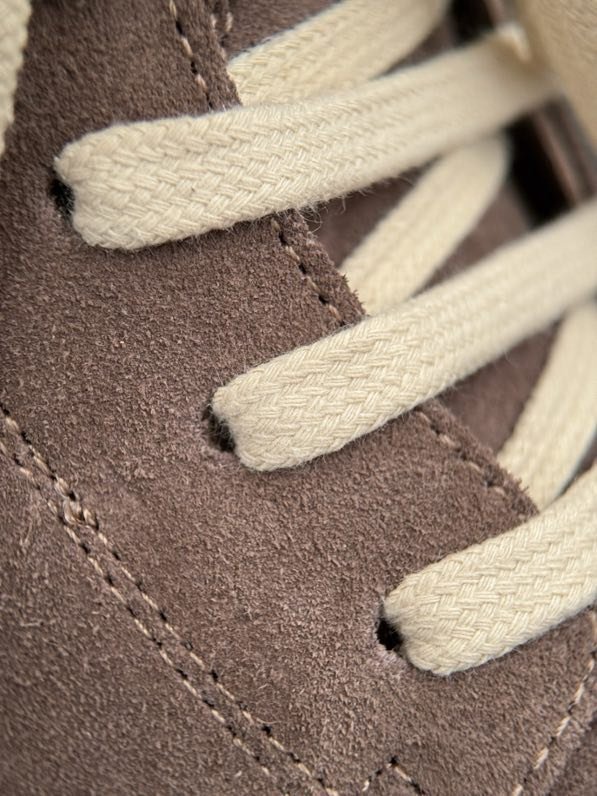 Кросівки фото 5