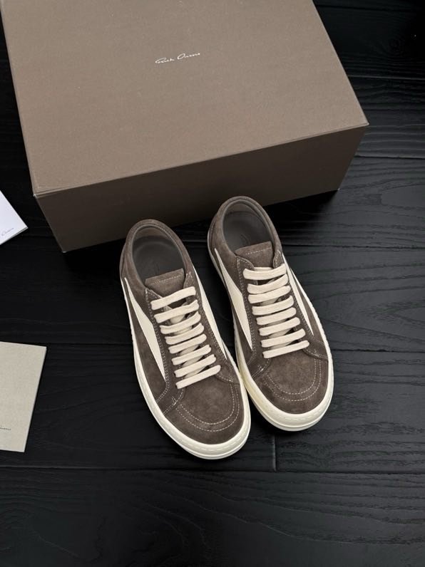 Кросівки фото 5