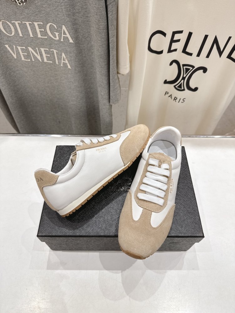 Кроссовки фото 5