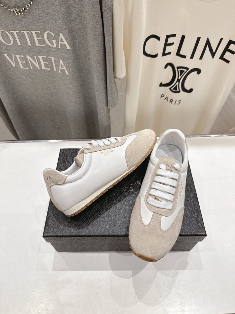 Кроссовки фото 5