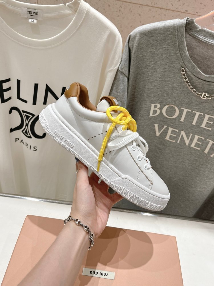 Кроссовки фото 5