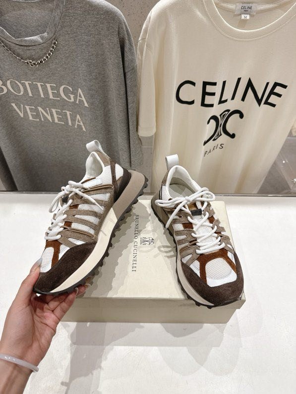 Кроссовки фото 5