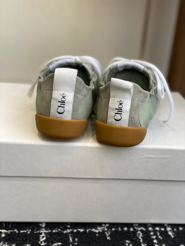 Кросівки фото 5