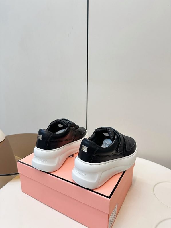 Кроссовки фото 5