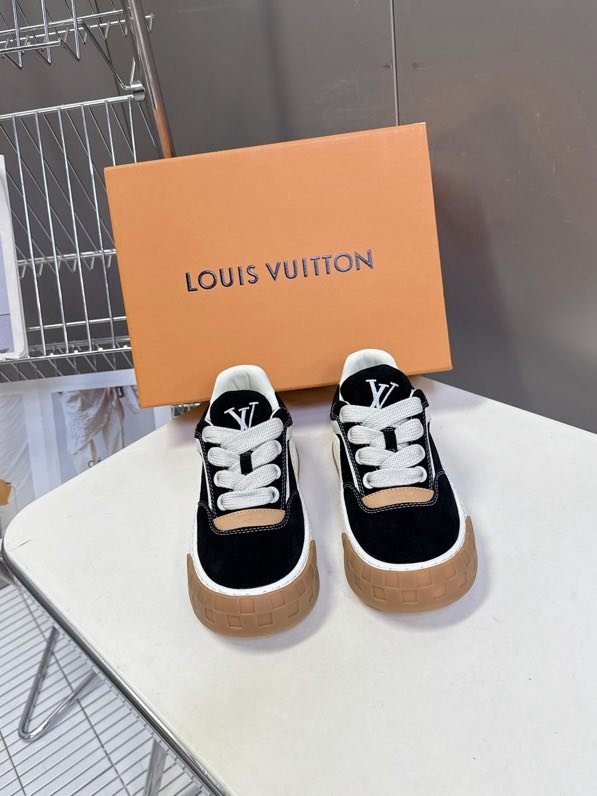 Кроссовки фото 5