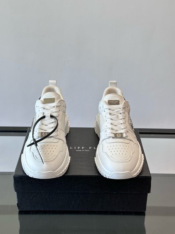 Кроссовки фото 5