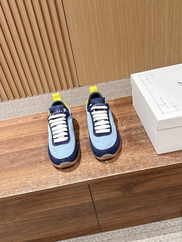 Кроссовки фото 5