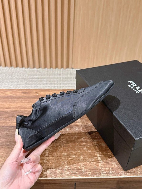 Кроссовки фото 5