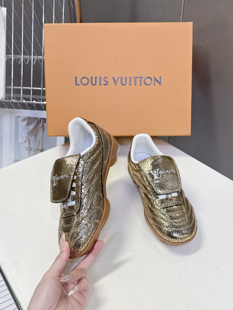 Кроссовки фото 5