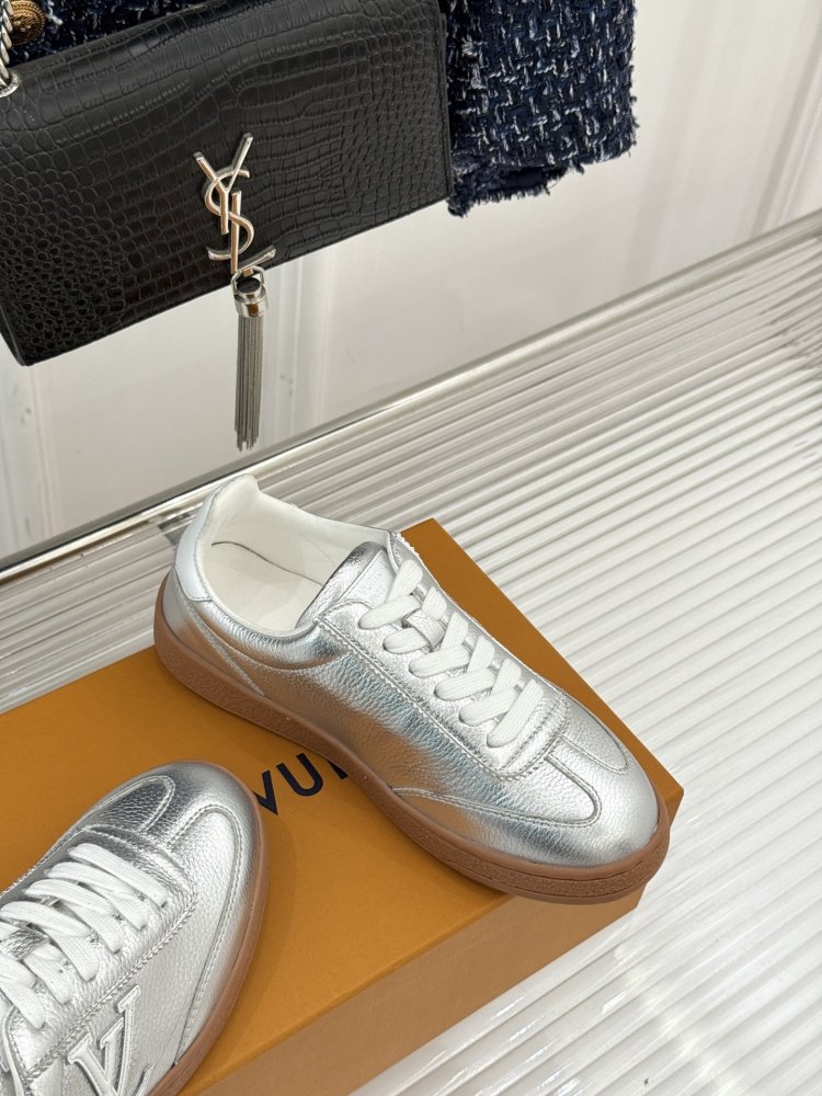 Кроссовки фото 5