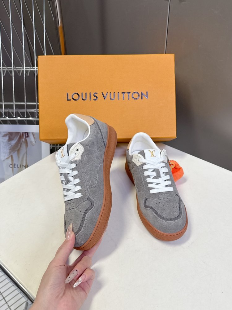 Кроссовки фото 5