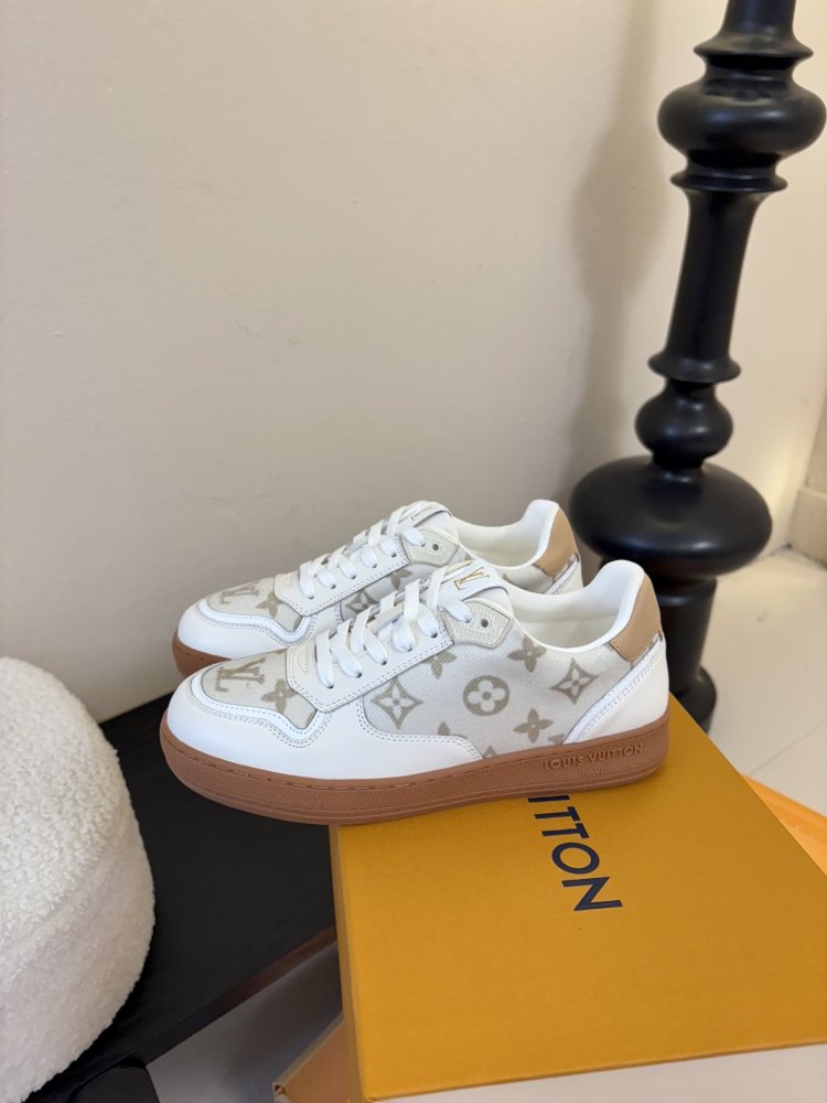 Кроссовки фото 5