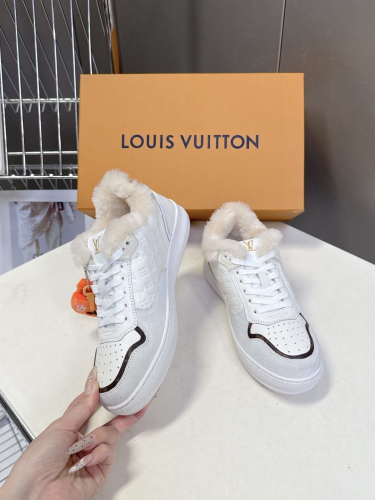 Кроссовки фото 5