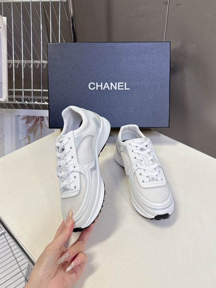 Кроссовки фото 5