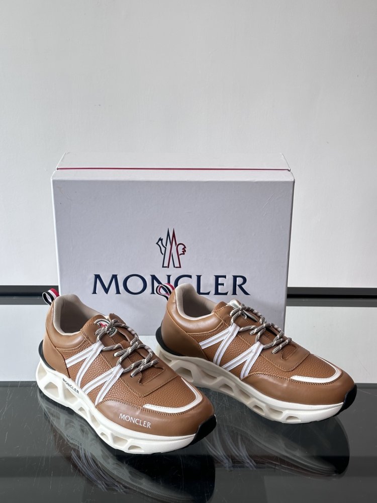 Кросівки фото 5