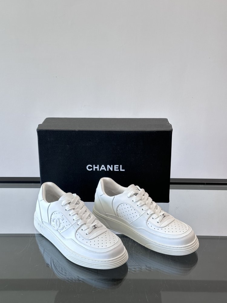 Кросівки фото 5