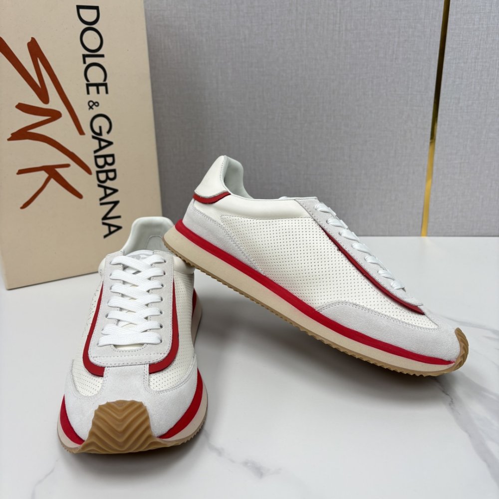 Кросівки фото 5