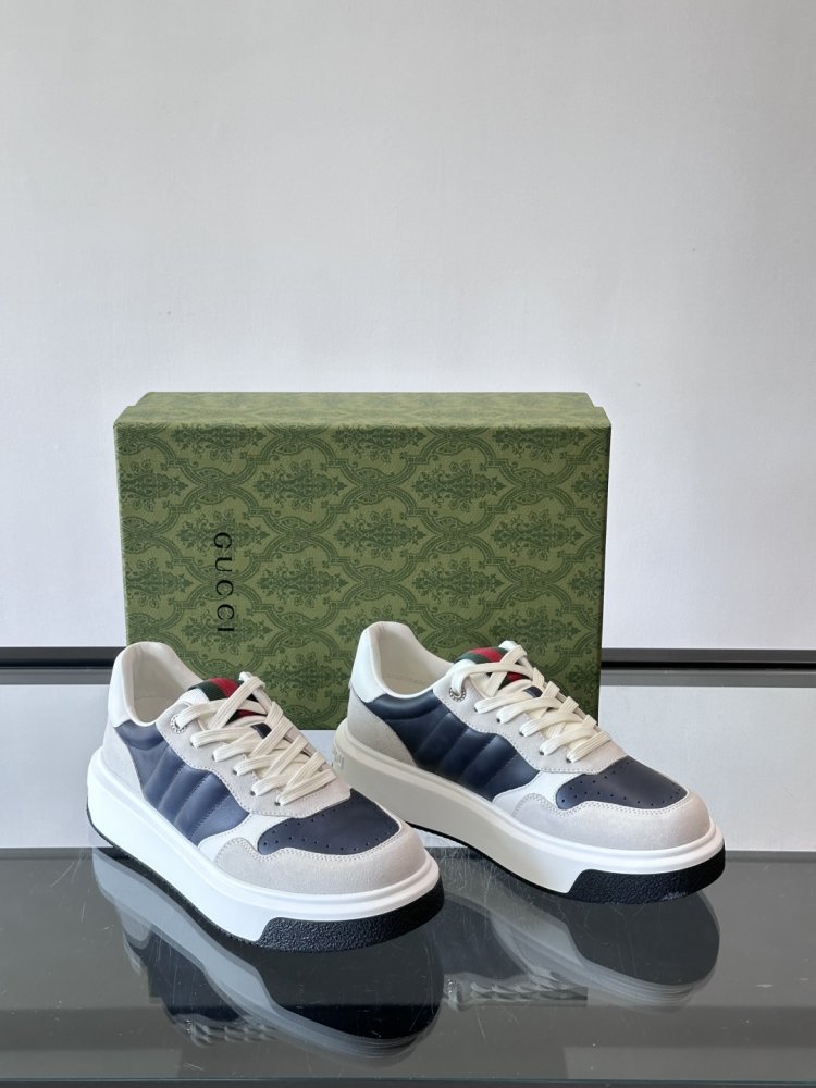 Кросівки фото 5