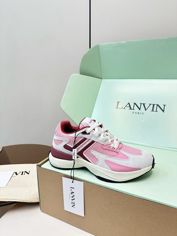 Кроссовки фото 6