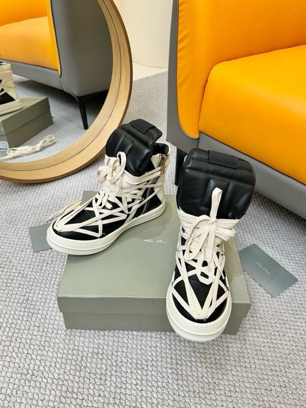 Кроссовки фото 6