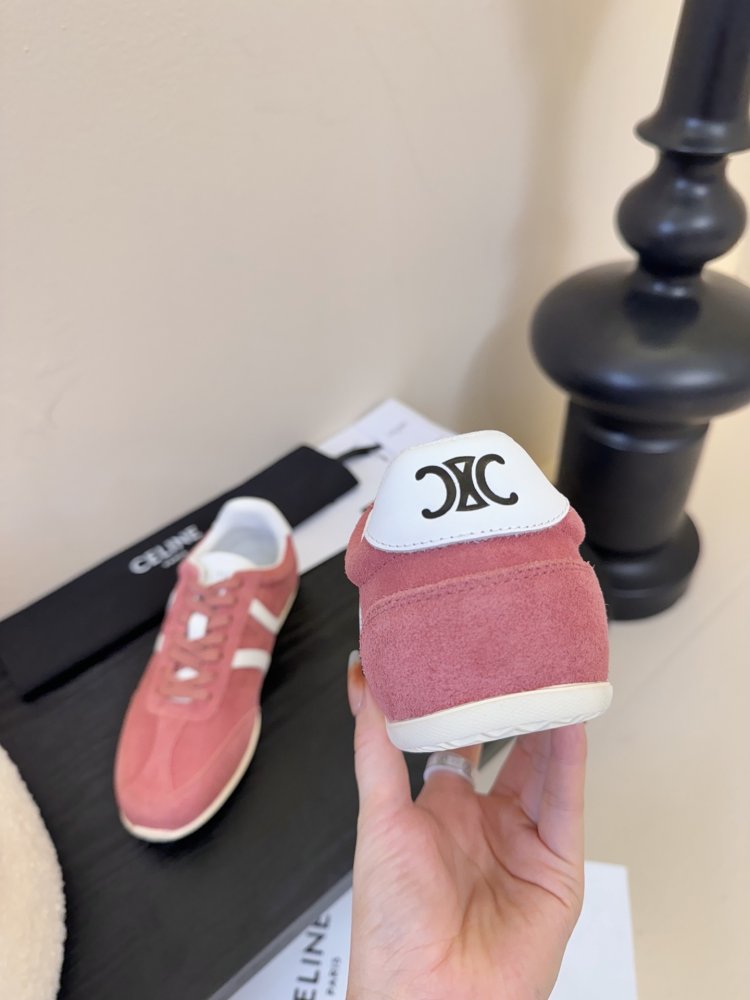 Кроссовки фото 6