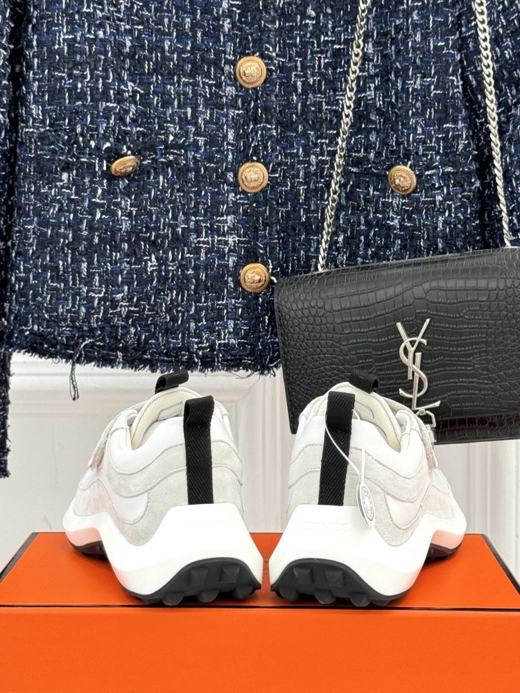 Кросівки фото 6