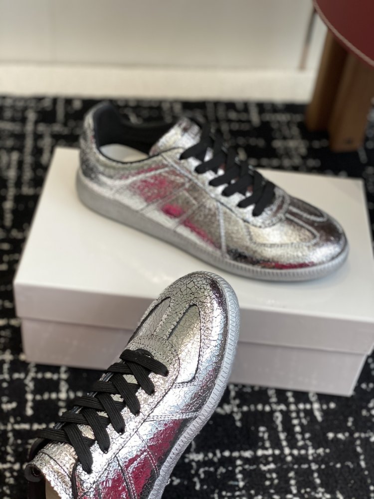 Кроссовки фото 6