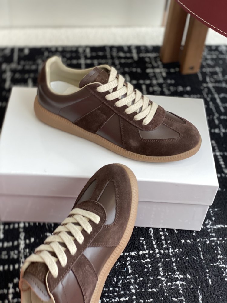 Кроссовки фото 6