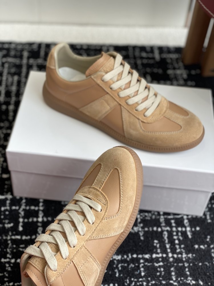 Кроссовки фото 6