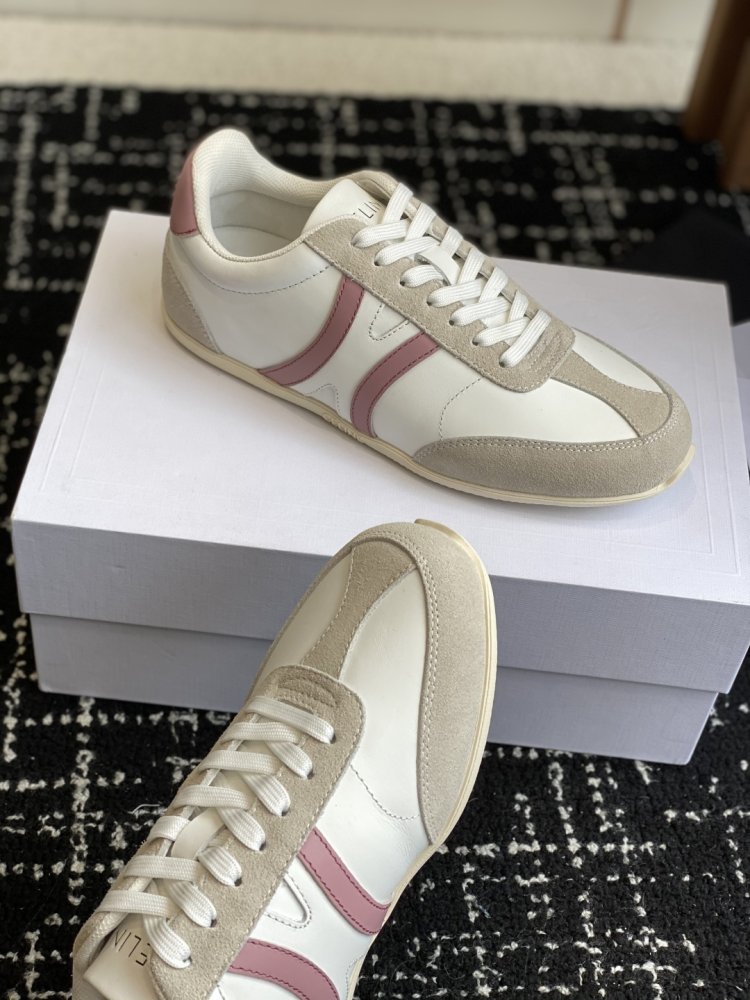 Кроссовки фото 6